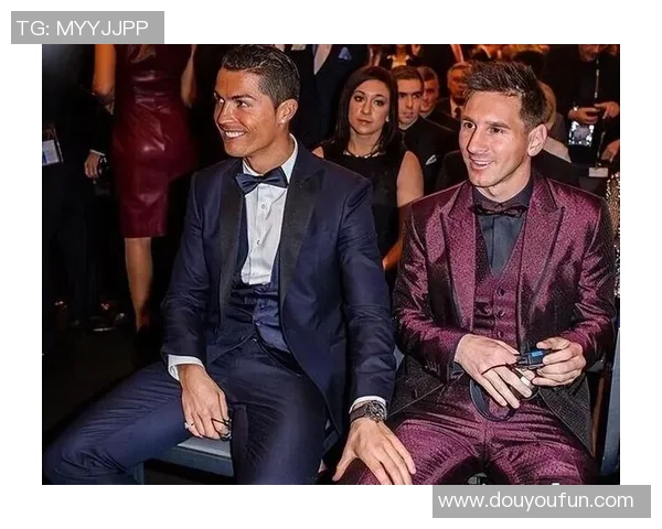 足球明星与娱乐明星同框瞬间引发热议谁才是最闪耀的明星