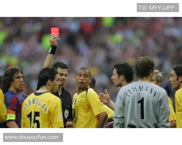 足球明星红牌数量排行榜揭晓谁是场上纪律最差的球员 足球明星红牌数量排行榜揭晓谁是场上纪律最差的球员