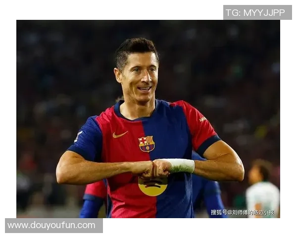 足球明星高清收纳图片合集展现他们的风采与魅力 足球明星高清收纳图片合集展现他们的风采与魅力