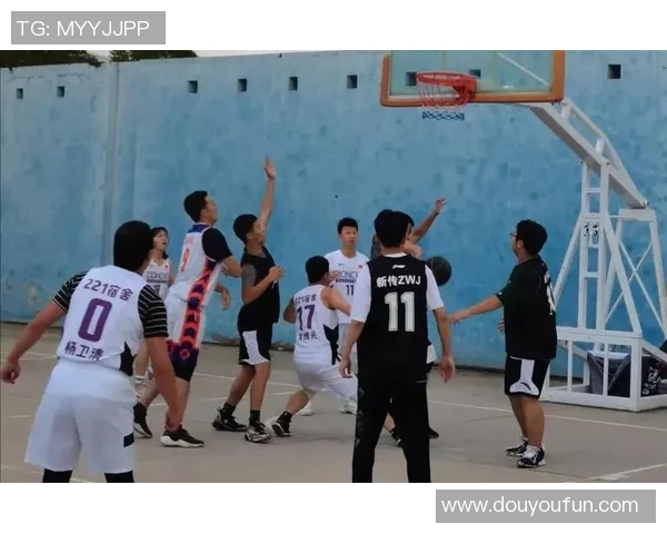 重庆篮球队表现卓越最新篮球比赛经验TOP10全解析 重庆篮球队表现卓越最新篮球比赛经验TOP10全解析