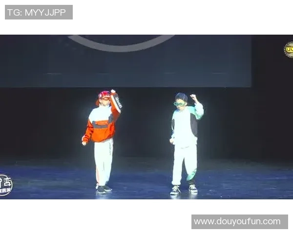 街舞评论：深圳街舞队的包夹得失