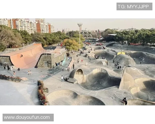 极限运动嘉年华点评：北京极限运动队的团队协作表现